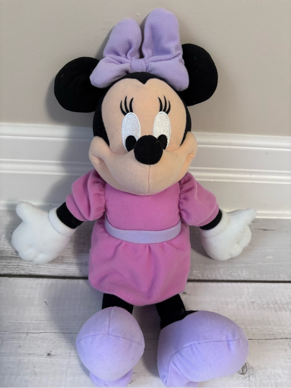 Disney Minnie Mouse Plush in Pink and Lavender